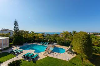 Villa Coral Bay View, walking distance to the beach! - Peyia - 2