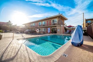 Friendly Hills Inn - Whittier - 2