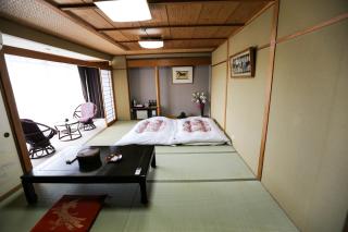 Rakki OnsenRyokan 楽奇温泉旅館 - Yamanouchi - 8