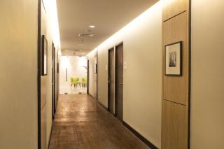 Bonnet Hotel Surabaya - Surabaya - 7