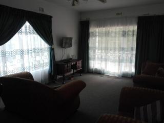 Balcony Manor - White River - 4