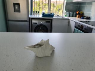 Sea and Mountain View Apartment - Gordonʼs Bay - 4