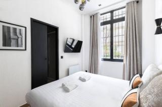 HSH Amsterdam St-Lazare Luxury & Design Apartment 6P-2BR - Paris - 4