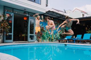 Bed Station Hostel & Pool Bar Hội An " Former Sunflower" - 6