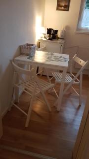 Künstler Ferienwohnung 3 Zimmer Küche Bad zentrale Lage - 6