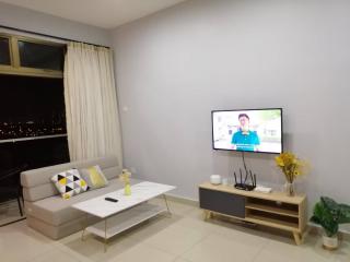 Johor Austin TOPPEN Romantic 2pax WIFI Homestay - Johor Bahru - 1