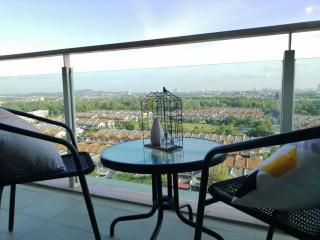 Johor Austin TOPPEN Romantic 2pax WIFI Homestay - Johor Bahru - 8