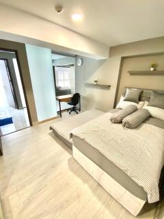 Grand Jati Junction / Mike's Apartment / 94m2 - Medan - 4