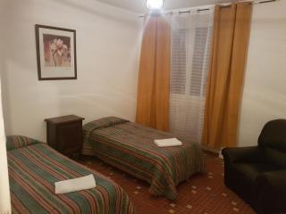 Maison F4 90m2 au Calme - Sarrouilles - 4