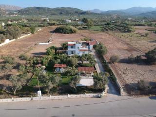 Zefyros Apartments and House - Kissamos - 3