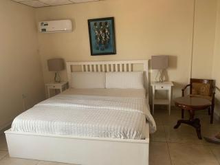 The Jam Lodge - Freetown - 9