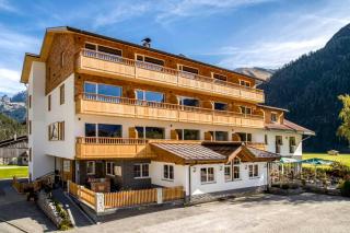 Wohlfühlhotel Berg Heil - 9