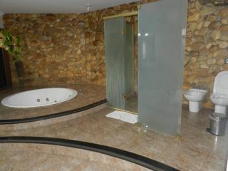 Paradise Inn Hotel - 2