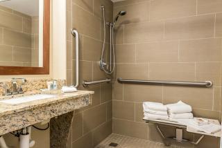 Comfort Inn & Suites Piqua-Near Troy-I75 - Piqua - 6
