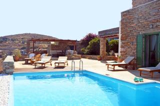 Stylish stone villa with a swimming pool, sea view and large terrace, ideal for a family or a group of friends - Otzias - 6