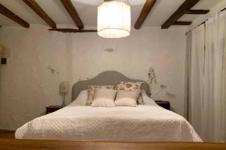 Romantic anciens cottage in a beautiful park - La Fontaine-Saint-Martin - 8