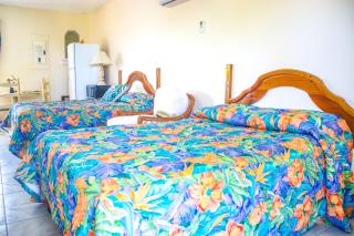 Point Village Beach Studios - Negril - 7