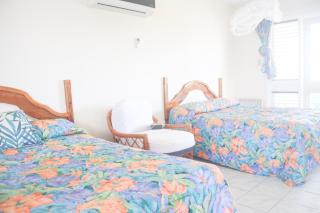 Point Village Beach Studios - Negril - 2