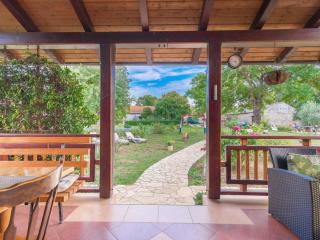 House Toni for 8 persons - Briševo - 3