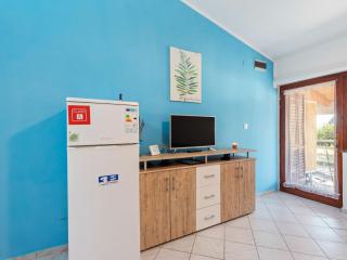 Modern Holiday Home in Jasenice with Veranda - Jasenice - 1