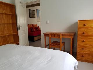 Veki's Town Lodge Apartments - Mbabane - 9