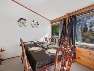 Heights Haven - Acacia Bay Holiday Home - Taupo - 2