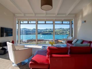 Kotare Point Paradise - Akaroa Holiday Home - 7