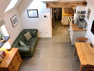 The Outhouse - Ground Floor Studio - 8