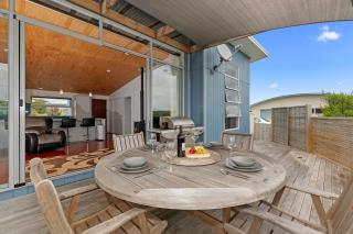 Blue Crush Villa - Mangawhai Heads Holiday Home - Mangawhai - 7