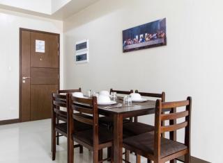 Spacious 2 Bed 2 Bath Venice Canal Mall Mckinley Hill BGC - Manilla - 8