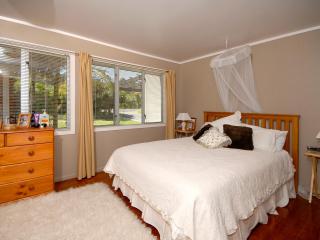 Hibiscus - Matapouri Holiday Home - Matapouri - 3