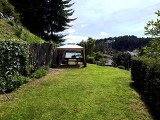 Casa en Llao Llao con vista al lago y campo de golf - Bariloche - 2