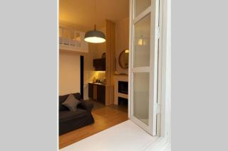 Bright Apartment - Tbilisi - 8