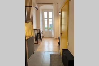 Bright Apartment - Tbilisi - 4