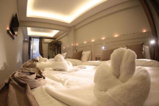 X-NELLYİ HOTEL - Istanbul - 5