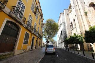 Flat with terrace and river view - Se4 - Lisbon - 9