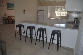 Ixoras Beach Apartments - 6
