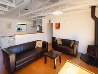 Island Time - Onetangi Holiday Home - 8