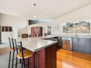 Lake Views on Yewlett - Queenstown Holiday Home - Queenstown - 6