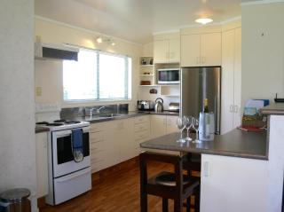 Waihi Getaway - Waihi Beach Holiday Home - Waihi Beach - 3