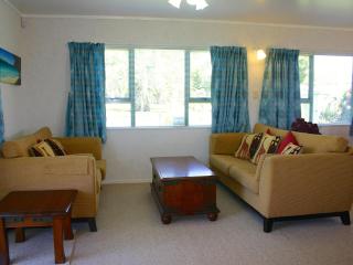Waihi Getaway - Waihi Beach Holiday Home - Waihi Beach - 7