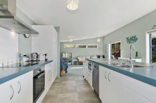The Blue Cottage with WiFi- Waipu Holiday Home - Waipu - 7