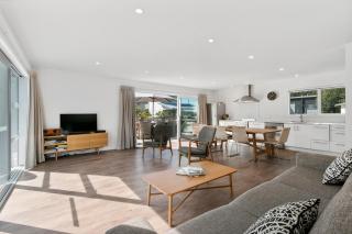 The Waihi Beach House - Waihi Beach Holiday Home - Waihi Beach - 9
