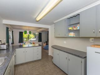 Kowhai Cottage - Wanaka Holiday Home - Wanaka - 5