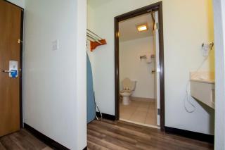 Rodeway Inn Central Colorado Springs - 2