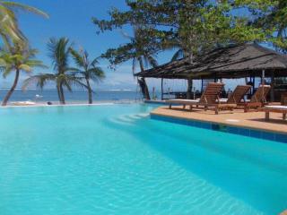 Romantic Beach Villas - General Luna - 0