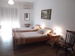 APARTMAN TOMO - 1