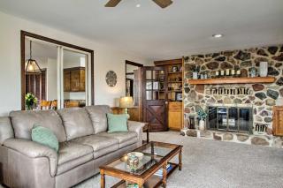 Wisconsin River Valley Farmhouse Fire Pit and View - Merrimac - 9