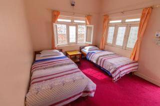 New Tourist Guest House - Pokhara - 9