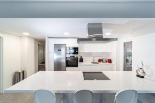 by RIVA - Modern, Contemporary 3Bed Apartment Dama de Noche Puerto Banus - Marbella - 2